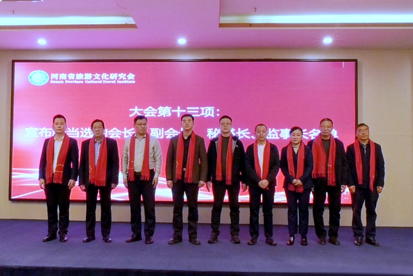 1761642217143606.jpg 20251027993618755323.jpg